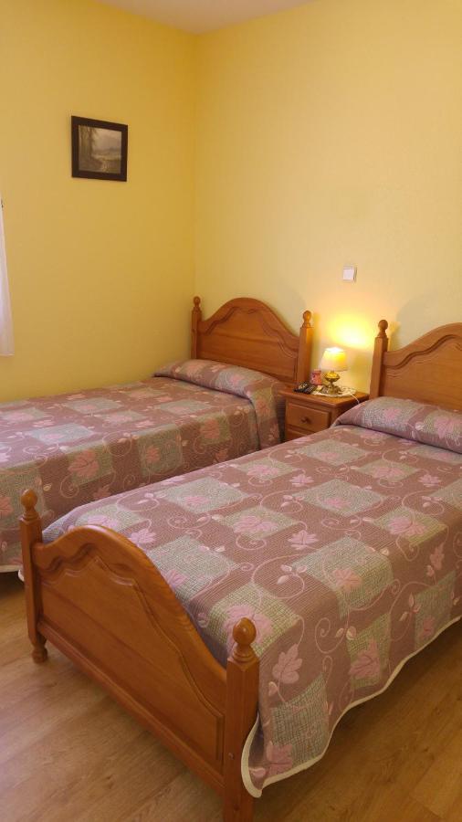 Hostal El Peregrino Ла-Портела-де-Валькарсе Экстерьер фото